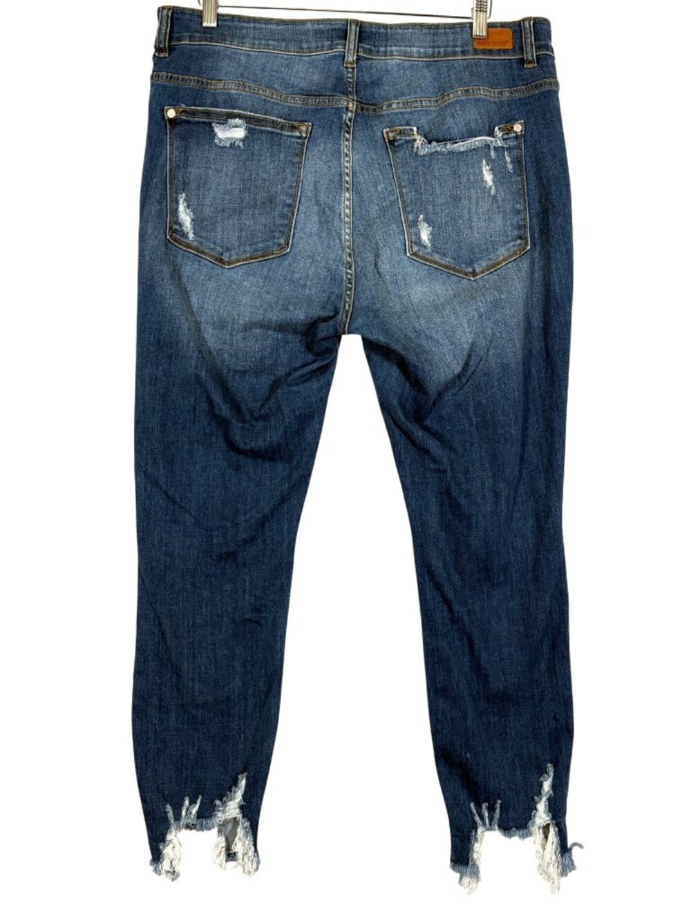 Judy Blue Cropped Fit Distressed Jeans Size 16W - Picture 3 of 9